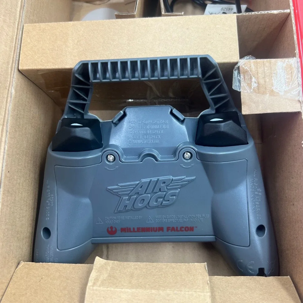 Air Hogs Star Wars:‎ Millennium Falcon Quad with Remote Control in Box